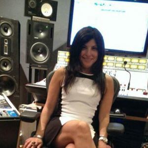 Meet your Posher, Ronit